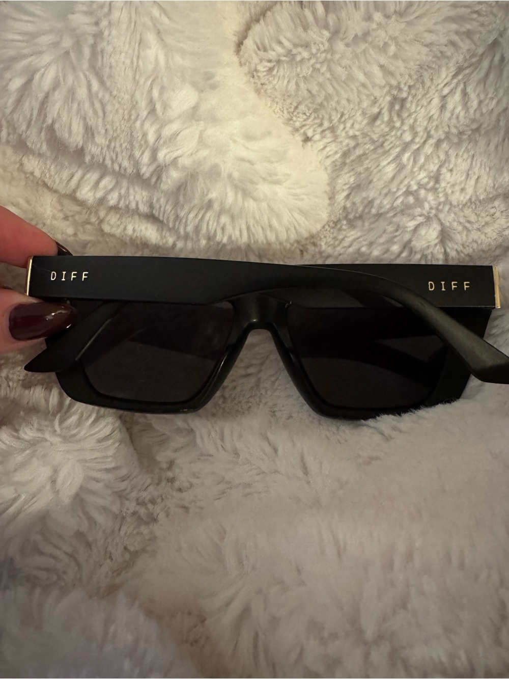 Diff Eyewear Women’s Black Rectangle Sunglasses with Gold Accents
